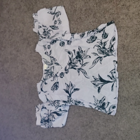 A new day blouse - Picture 5 of 6